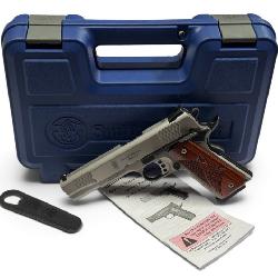Smith & Wesson 1911 Pistol in Box