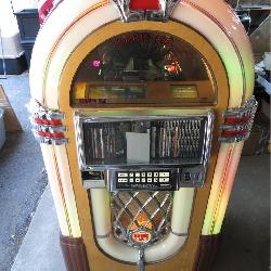 Rowe AMI Jukebox With CD Functionality- Lights Up!