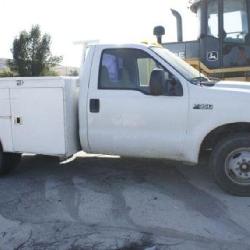 Ford F-350 Truck w/Utility Boxes