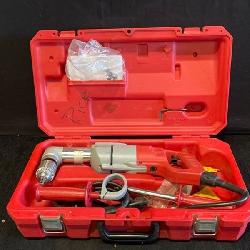 Milwaukee Drill, Corded, Right Angle 1/2 In, W/ Hard Case And Handles.