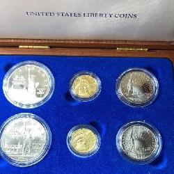 1986 United States Liberty Coin Set