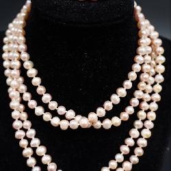 Freshwater Pearls Necklace & Bracelet Set