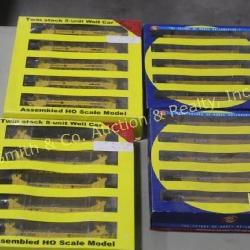4 SETS OF HO SCALE 5 UNIT WELL CARS