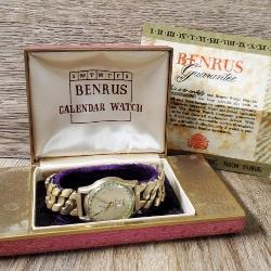 Vintage Benrus Calendar Watch w/ Case
