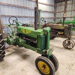 (8) John Deere 2 Cylinder tractors