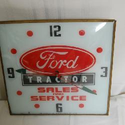Pam Ford Tractors Clock