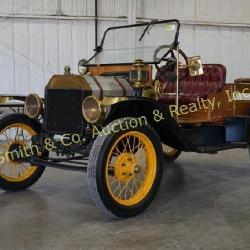 MODEL T FORD