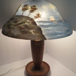 Classique reverse painted lamp