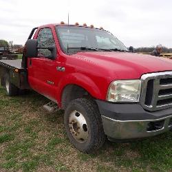 2007 Ford F350 XLT 4x4 flatbed truck