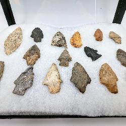 Native American Arrowheads & Knives Collection