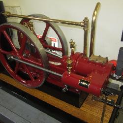  1/8 scale Reid gas engine