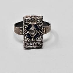 Antique Art Deco Style Diamond and Sapphire Ring