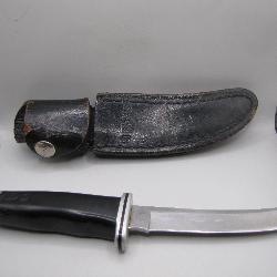 Cool Vintage BUCK Knife w/ Matching Case