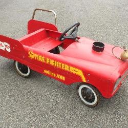 AMF Vintage Fire Fighter Pedal Car  42 inches
