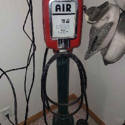 Petroliana Air pump