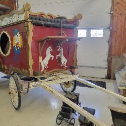 Calliope High Valley Circus Horse Drawn Wagon,