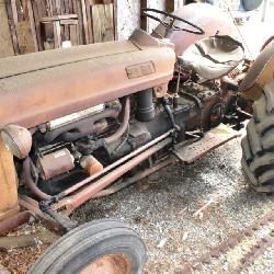 Ford 660 Tractor