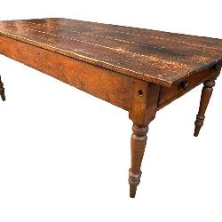EARLY 19TH CENT. PEGGED PLANTATION TABLE