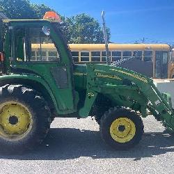  John Deere 4320 Tractor