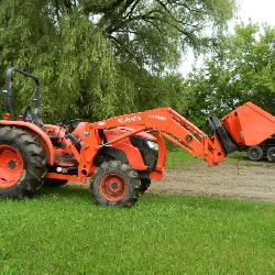2021 Kubota MX5400 Tractor w/ La1065 Loader, Buckets and Forks, 4x4 Pto, Hyd outlets 675 Hrs. 53HP 