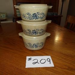 Pyrex homestead blue covered casserole dishes