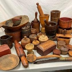 COLLECTION EARLY PRIM WOODEN KITCHEN ITEMS 