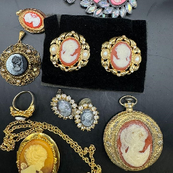 Lot of Vintage Cameo Jewelry collector collection