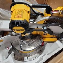 DeWalt 12