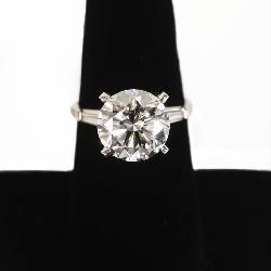 5.80 carat Diamond and Platinum Ring - GIA Color D Clarity VS2