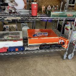 LIONEL TRAIN