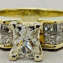 18KT YELLOW GOLD 3.10CT DIAMOND RING WITH 1.10CT