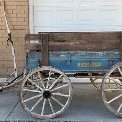 NICE THORNHILL BUCKBOARD WAGON