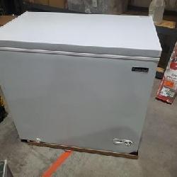 Magic Chef Chest Freezer 7 cu.ft