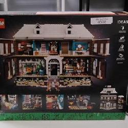 Lego Home Alone Set #21330