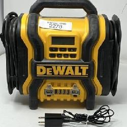 DeWalt Portable Power 2000 Peak Amp Jump Starter