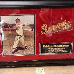 55 - EDDIE MATHEWS SIGNED PHOTO FRAMED 25X17