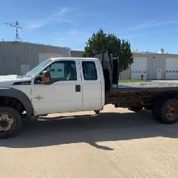 2011 Ford F-450 Flatbed Truck 