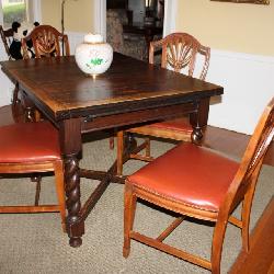 English Barley Twist Draw Table