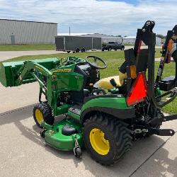 2021 John Deere Tractor, Includes Mower Deck, Snow Scoop & Bucket! ONLY 170 hours