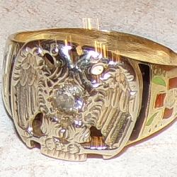gold Masonic ring