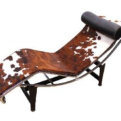 Le Corbusier Chaise Longue lounge chaise, cowhide