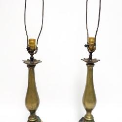 PAIR OF CANDLSTICK TABLE LAMPS ON MARBLE BASES, EACH APPROXIMATELY 30 IN H