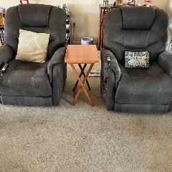 Lift recliner chairs 