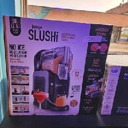 Ninja SLUSHi Professional Frozen Drink Maker