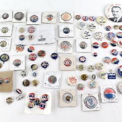 Lot # : 360 - Vintage Campaign Buttons 1920-60s FDR