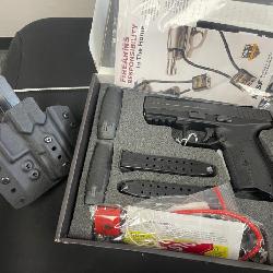 Israel Weapon Industries - Masada M90RP17 - 9mm - w/ Holster (Used)