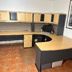 Large Office Workstation with Hutch with