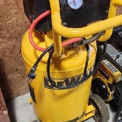 DeWalt air compressor 