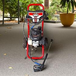 Honda SIMPSON 2600 PSI 2.3-Gallon-GPM Water Gas Pressure Washer