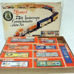 1188	LIONEL TRAIN O GAUGE  LIONE 75TH ANNIVERSARY COMMEMORATIVE TRAIN SET, 1900-1975, OUTER BOX WORN WITH STAINING